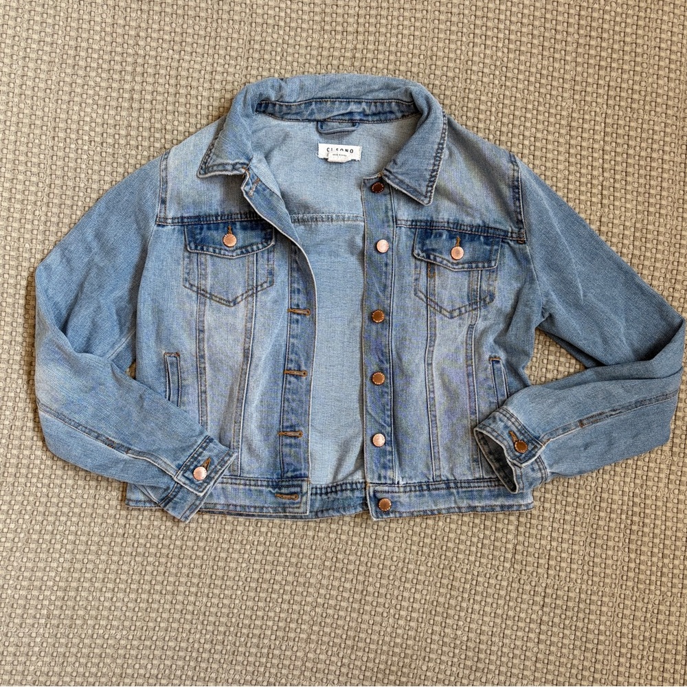 Denim Jacket with Attack on Titan’s patch - image 2